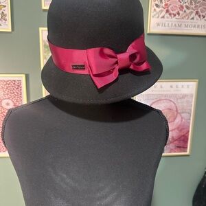 Betmar Black Hat with Pink Ribbon 😻